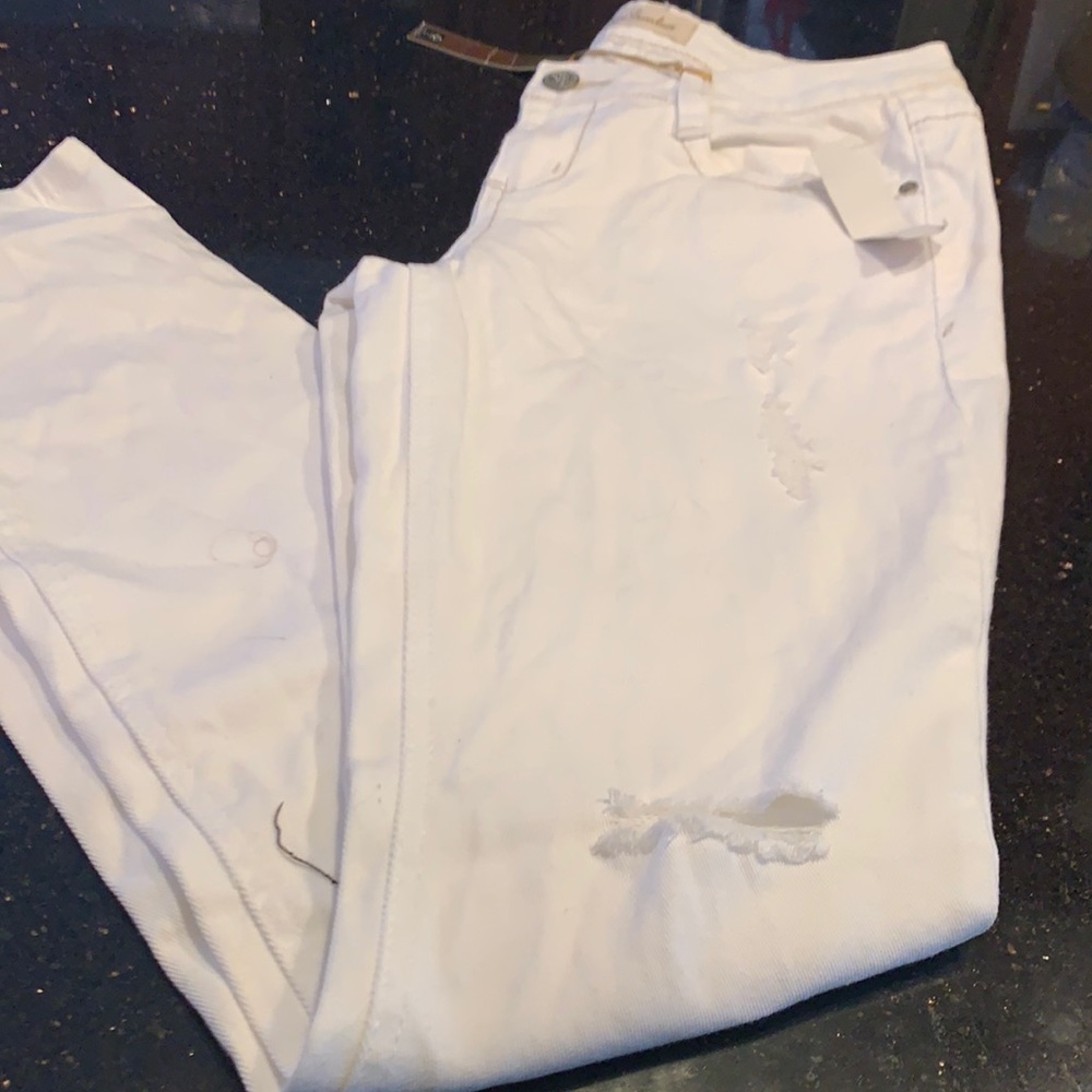 True freedom juniors white jeans size 9